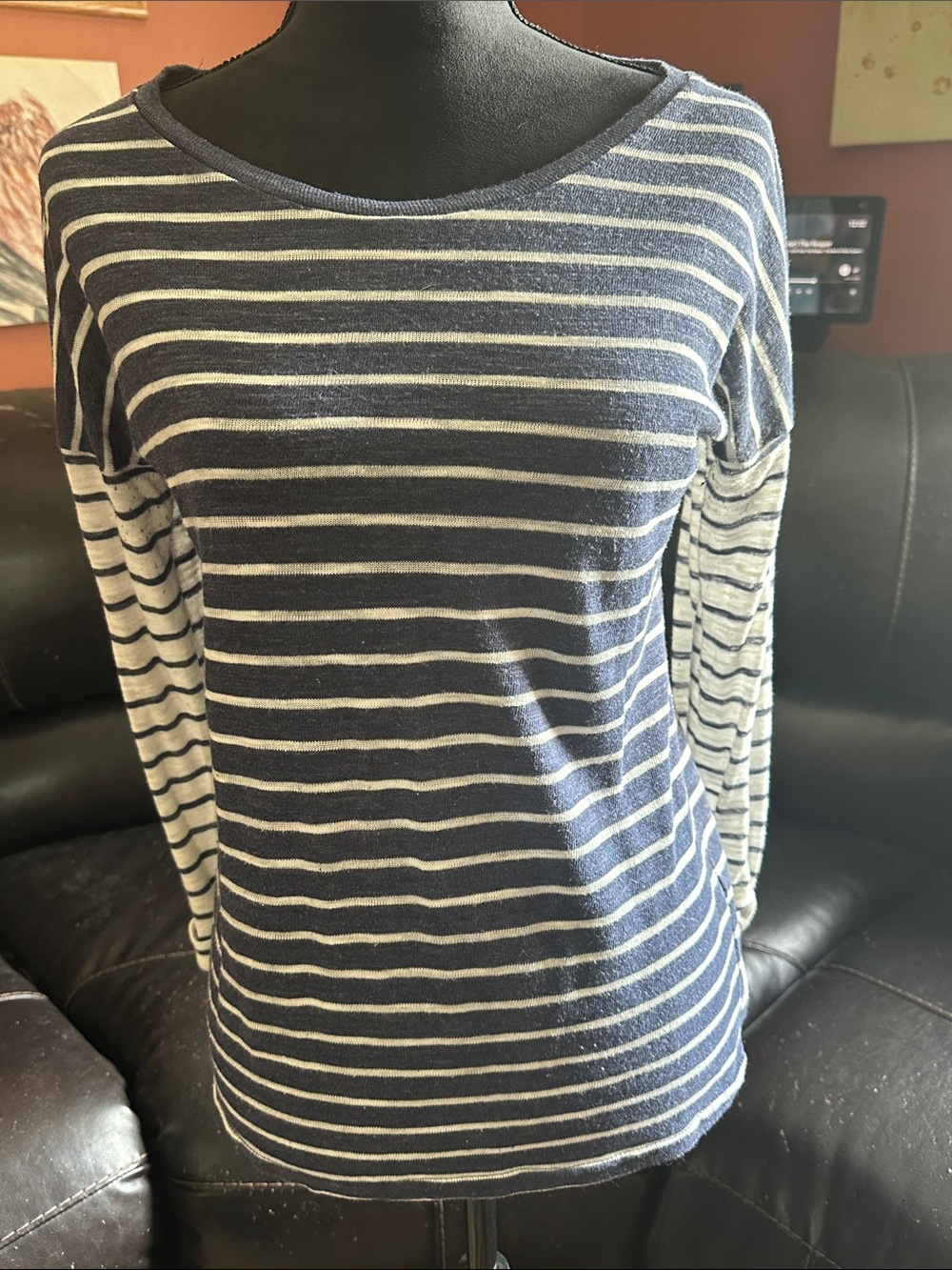 Striped Long-Sleeve Women's Top - Navy and White